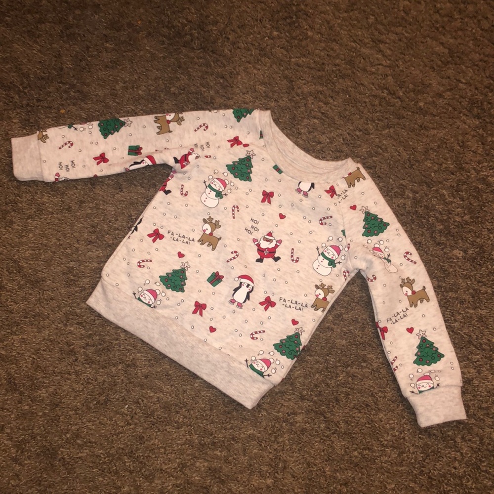 cute holiday sweater, very comfy and warm!!! 🥰❤️